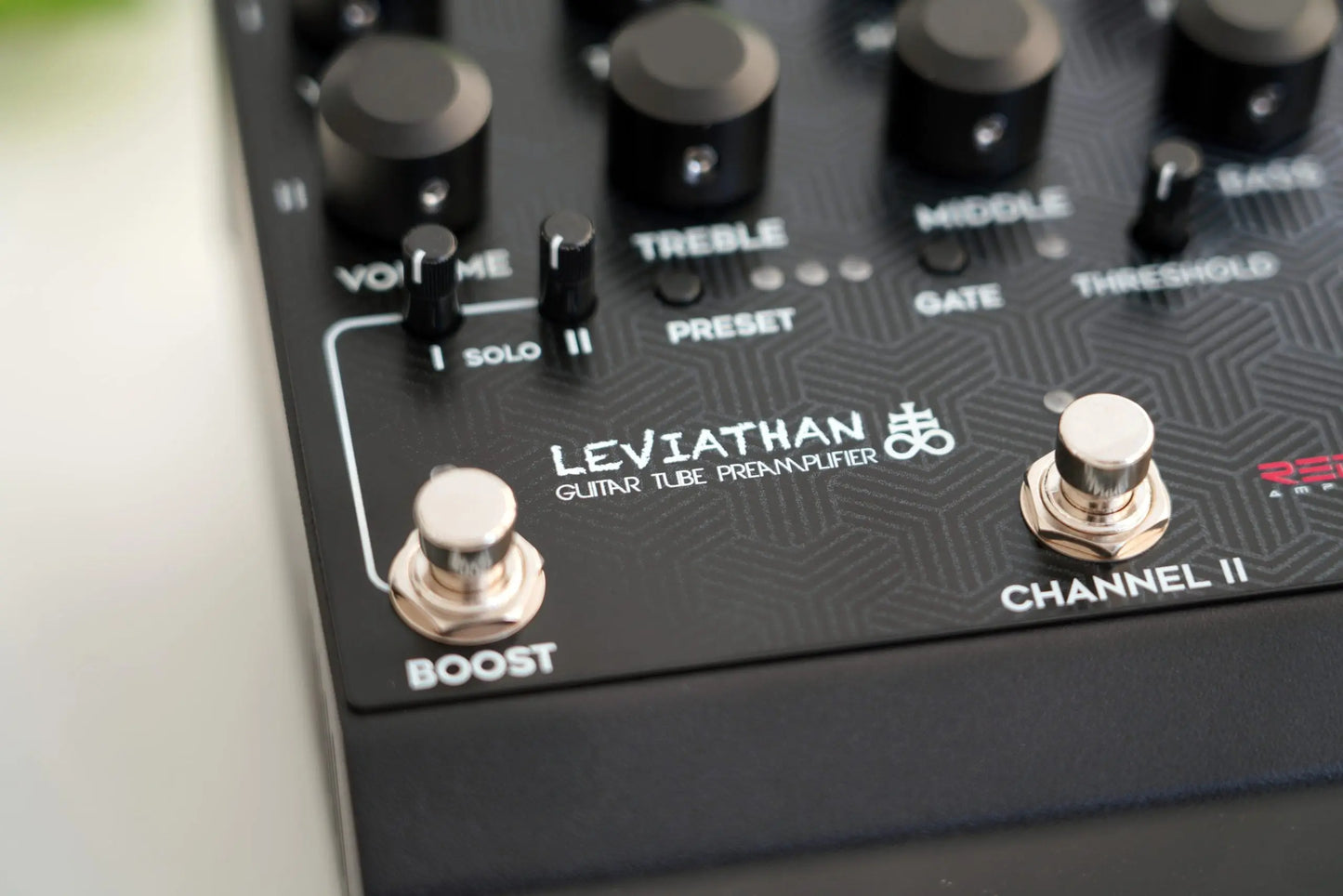 NEW RedSeven Amplification Leviathan Preamp Pedal - Northerner Guitars