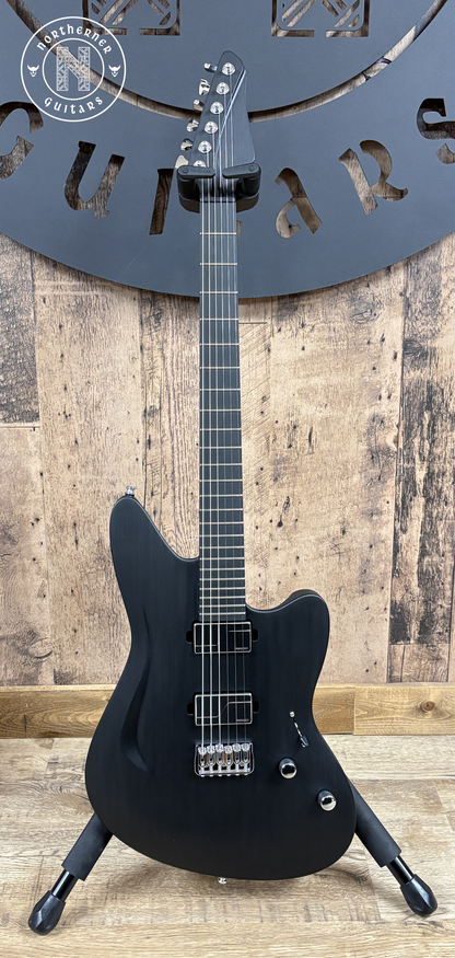 NEW Aristides STX6R Black
