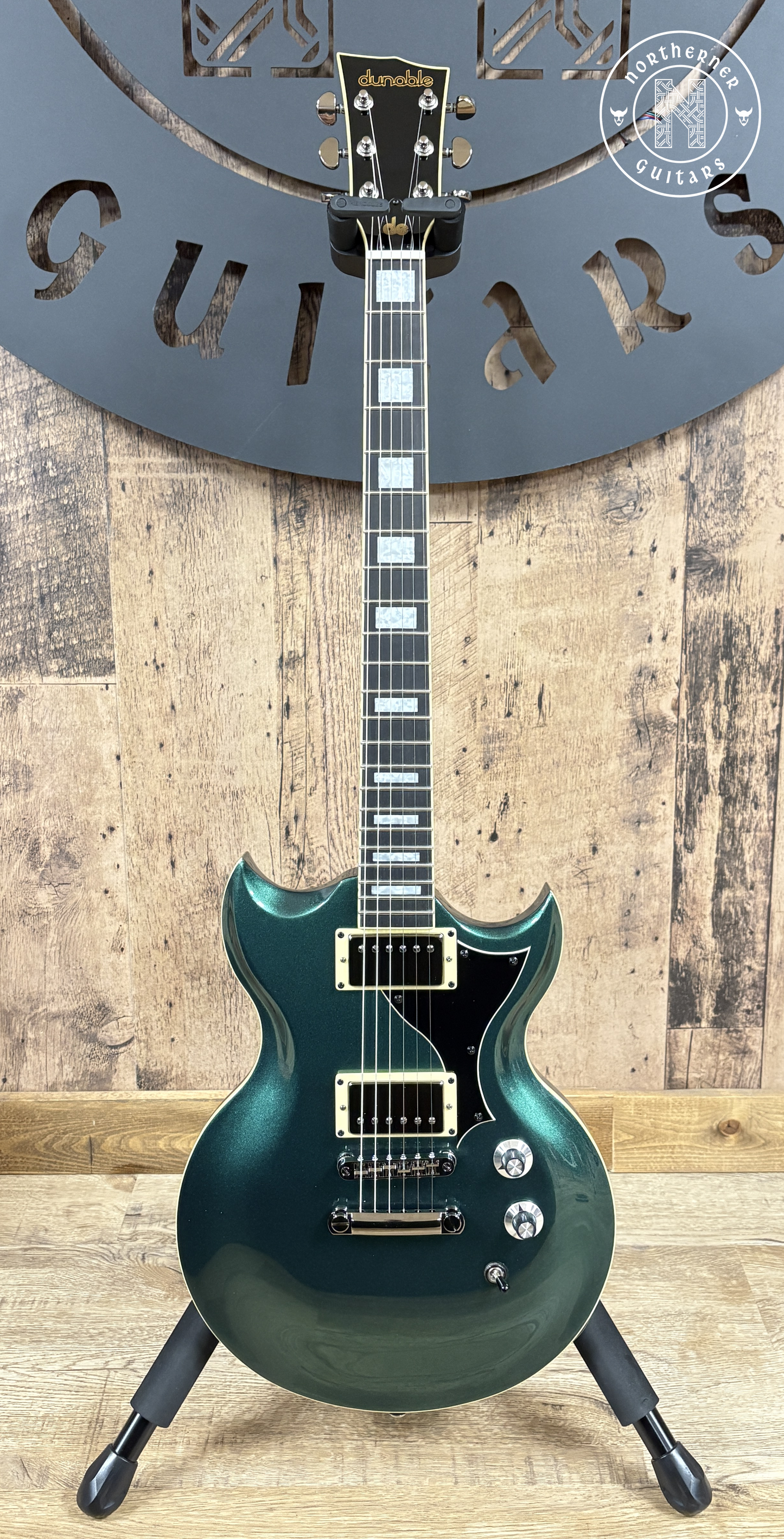 NEW Dunable DE Minotaur Dark Green Metallic
