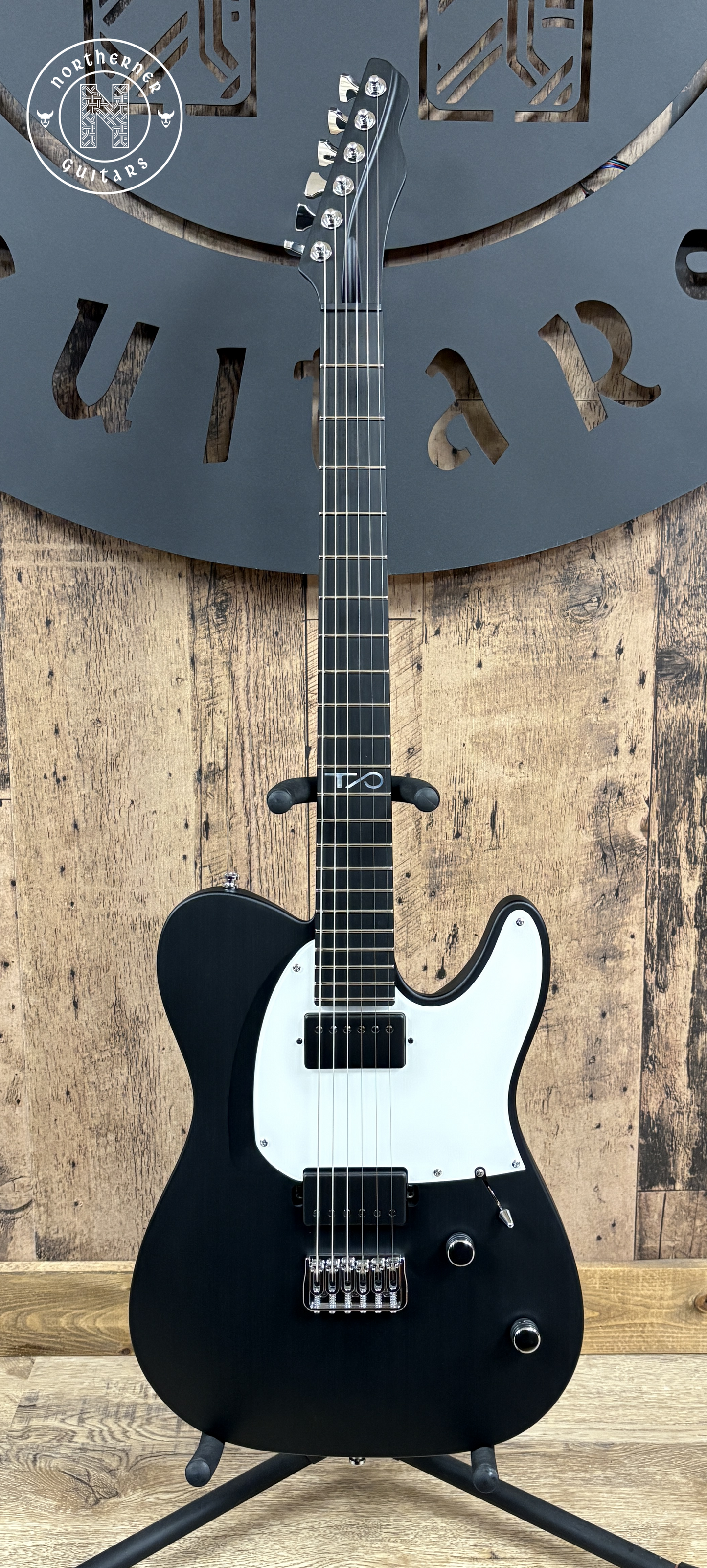 NEW Aristides T/0R Black