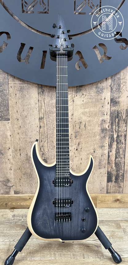 NEW Skervesen Velociraptor 6 Black Swamp Ash