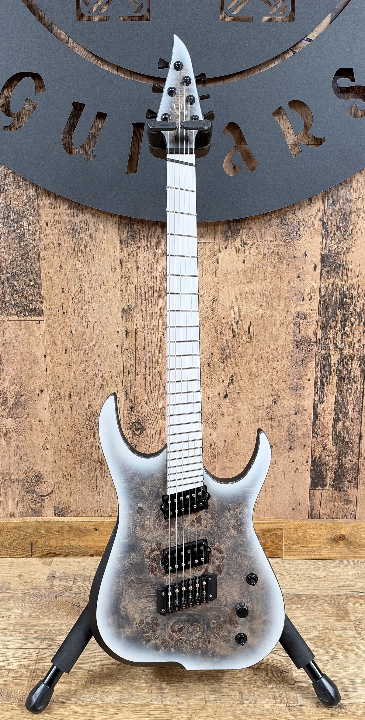 NEW  Skervesen Raptor 6FF Poplar Burl Natural / White Burst