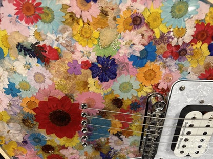 NEW Cream Guitars Revolver Deluxe "Milk" Series 2025 Natural Flowers - Northerner Guitars