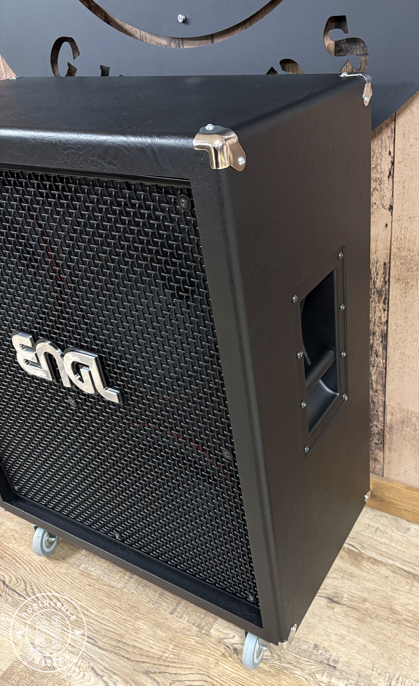 NEW ENGL 4x12 XXLK Cab E412XXLK Cabinet - Eminence Karnivore Speakers