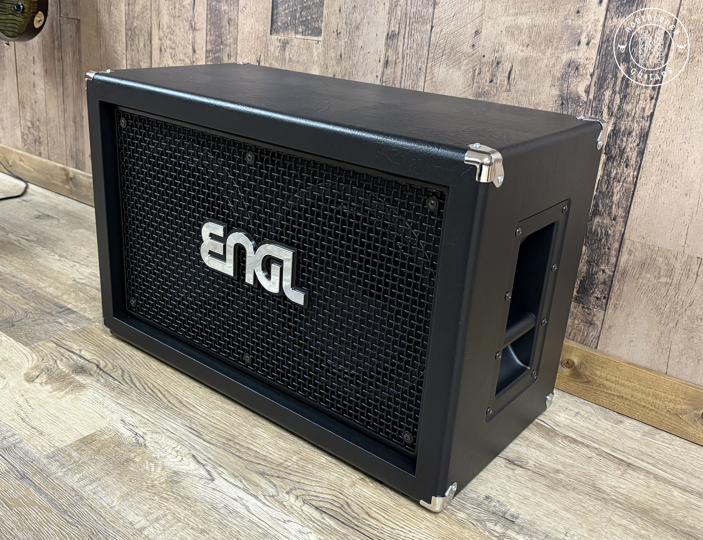 NEW ENGL 2x12 Horizontal Cab E212VHB