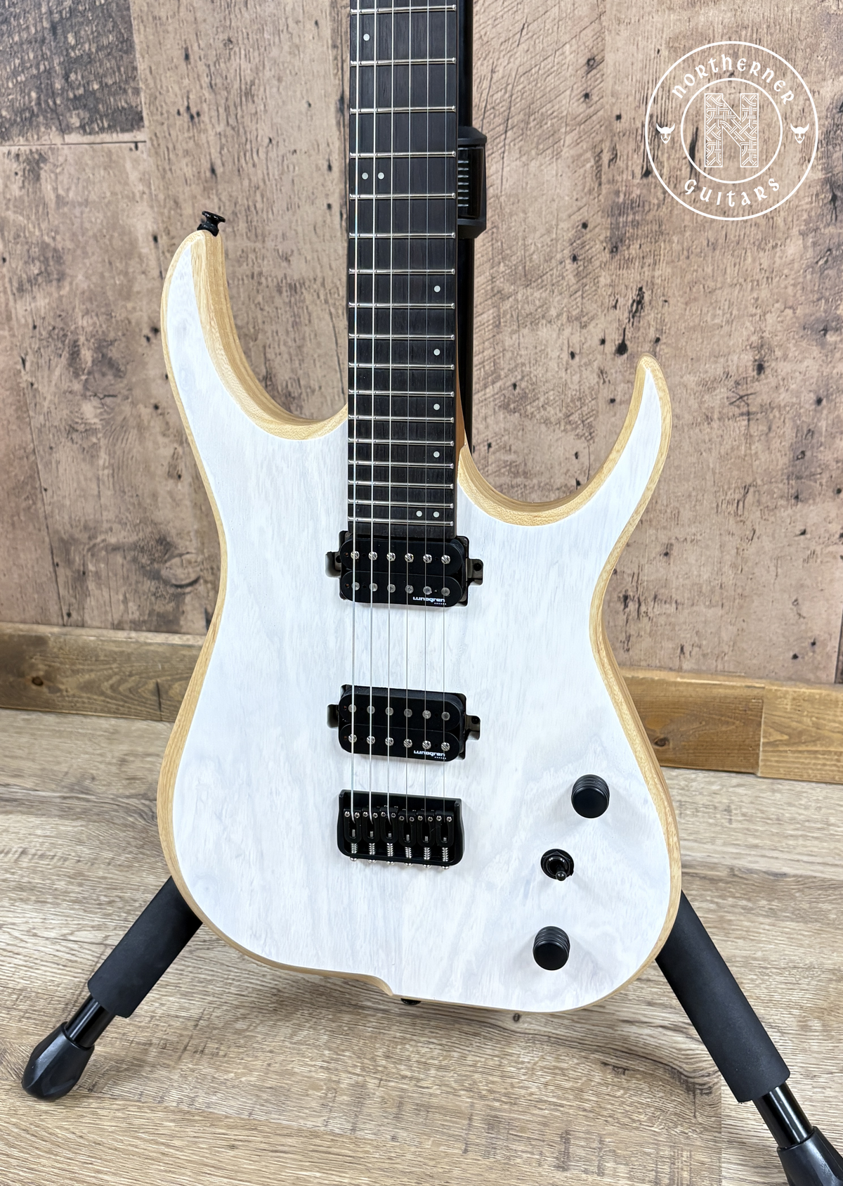 NEW Skervesen Velociraptor 6 White Swamp Ash