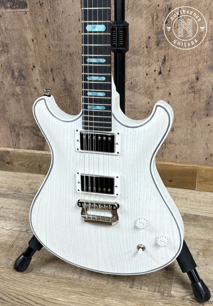 NEW Knaggs Keya White / Teal Driftwood
