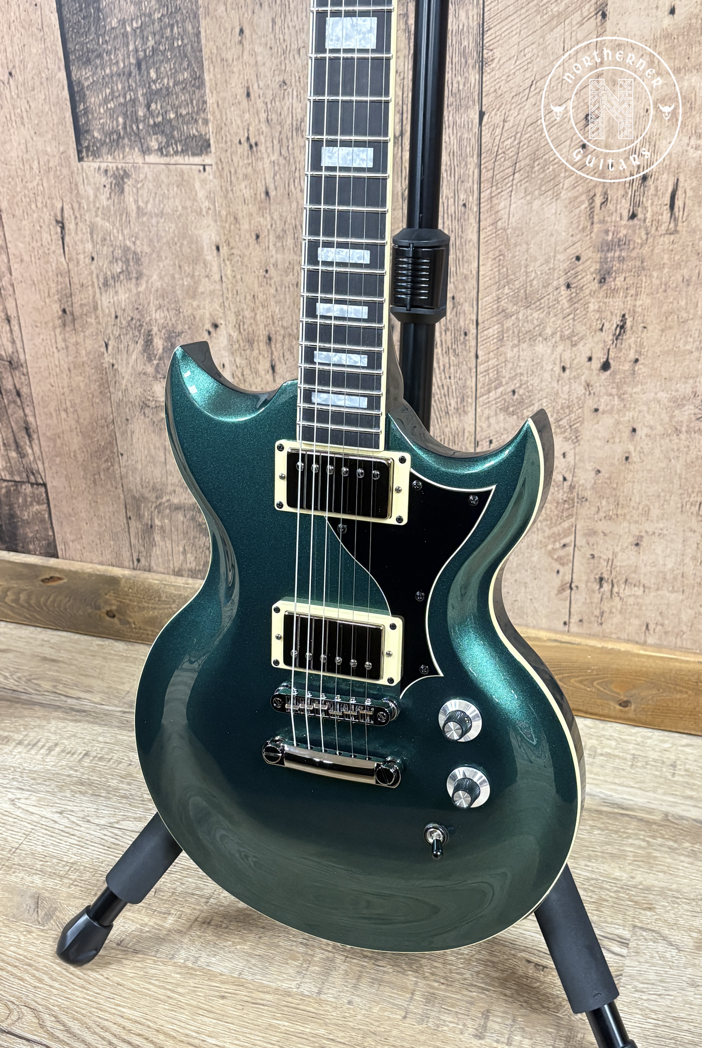 NEW Dunable DE Minotaur Dark Green Metallic