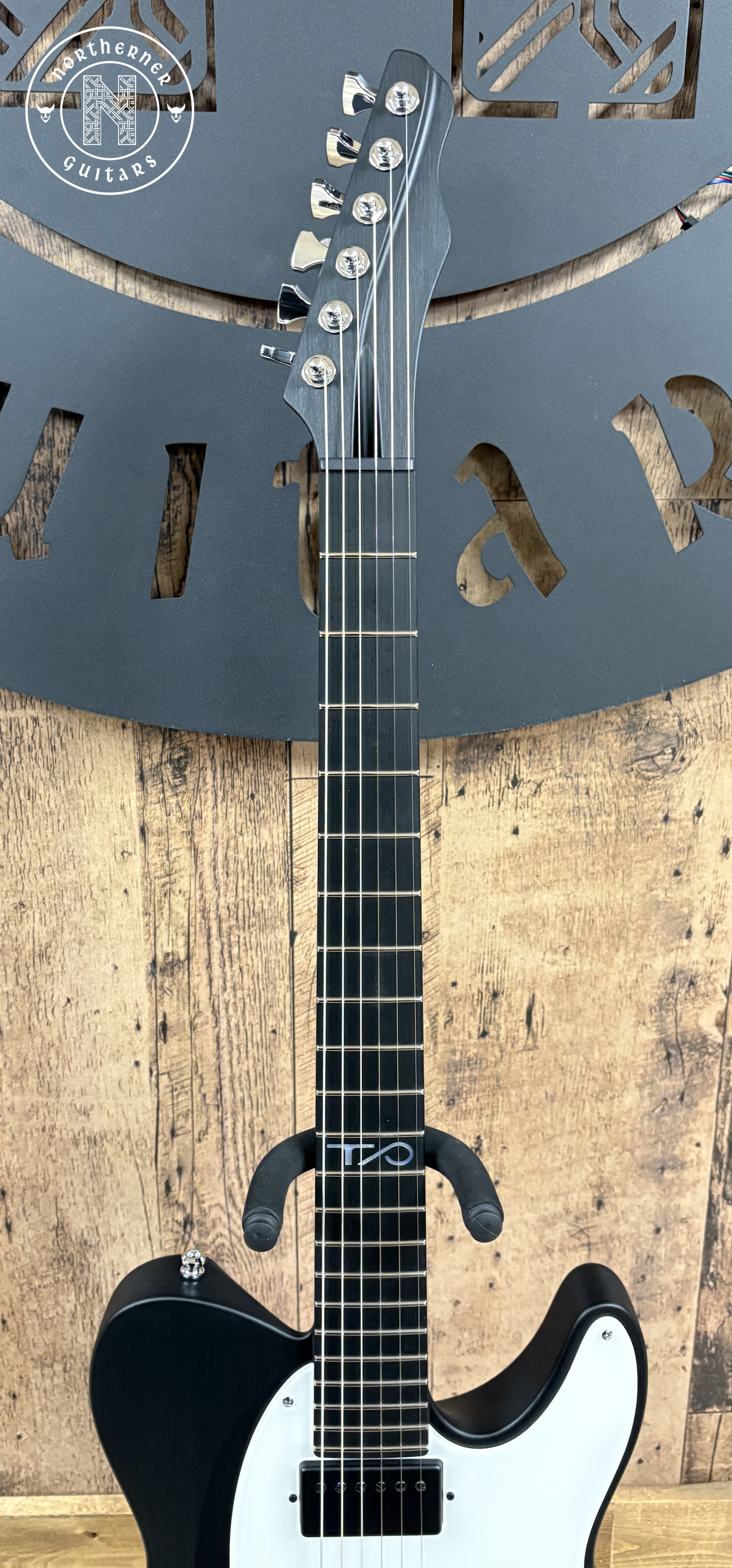 NEW Aristides T/0R Black