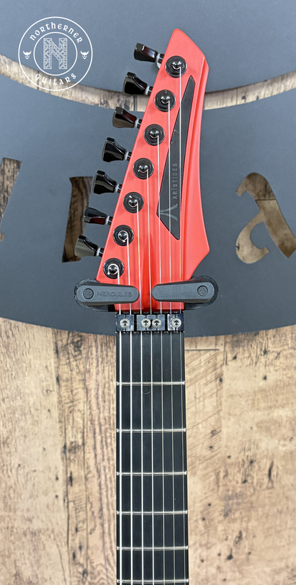 USED Aristides 070R 2022 Bright Red