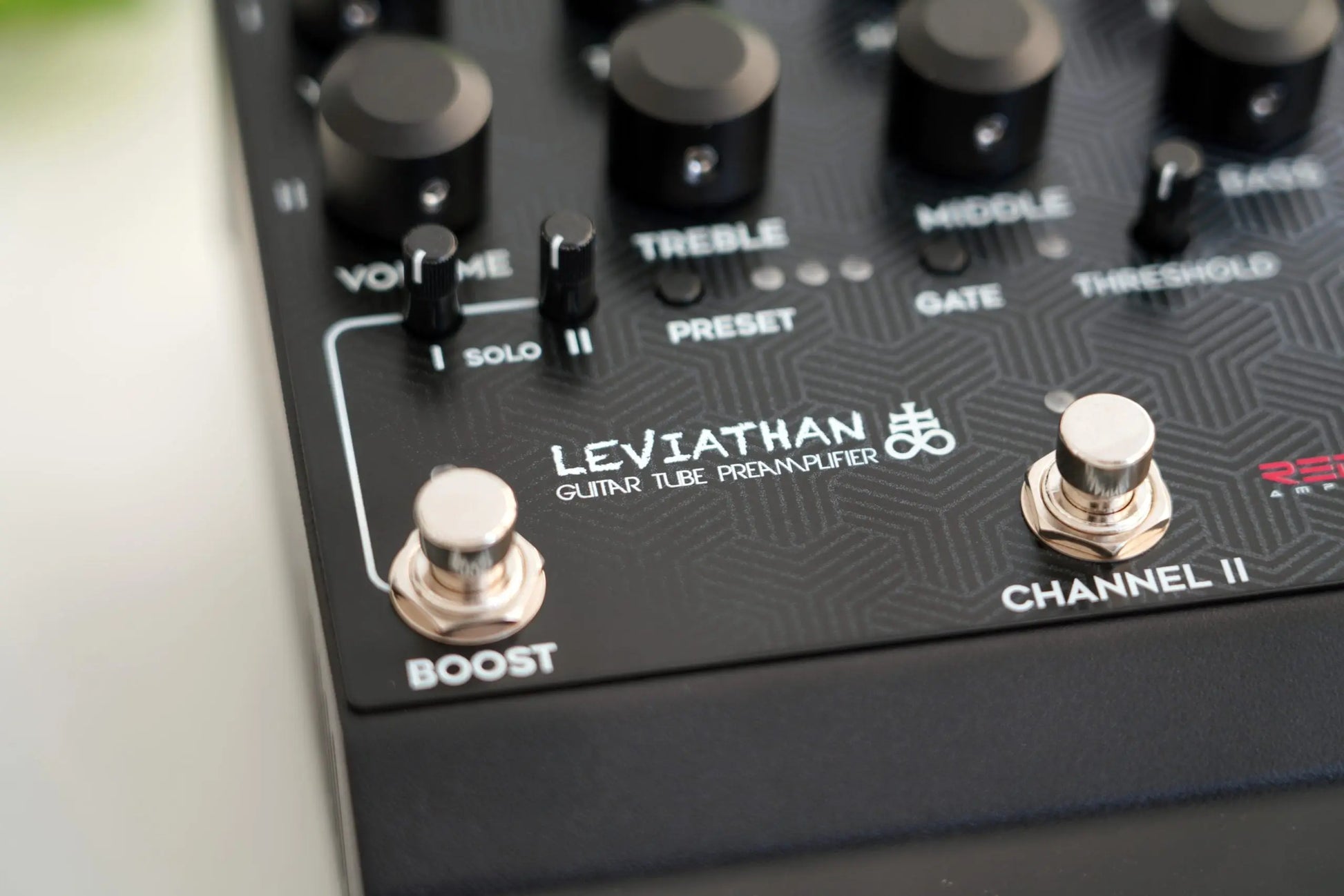 NEW RedSeven Amplification Leviathan Preamp Pedal - Northerner Guitars