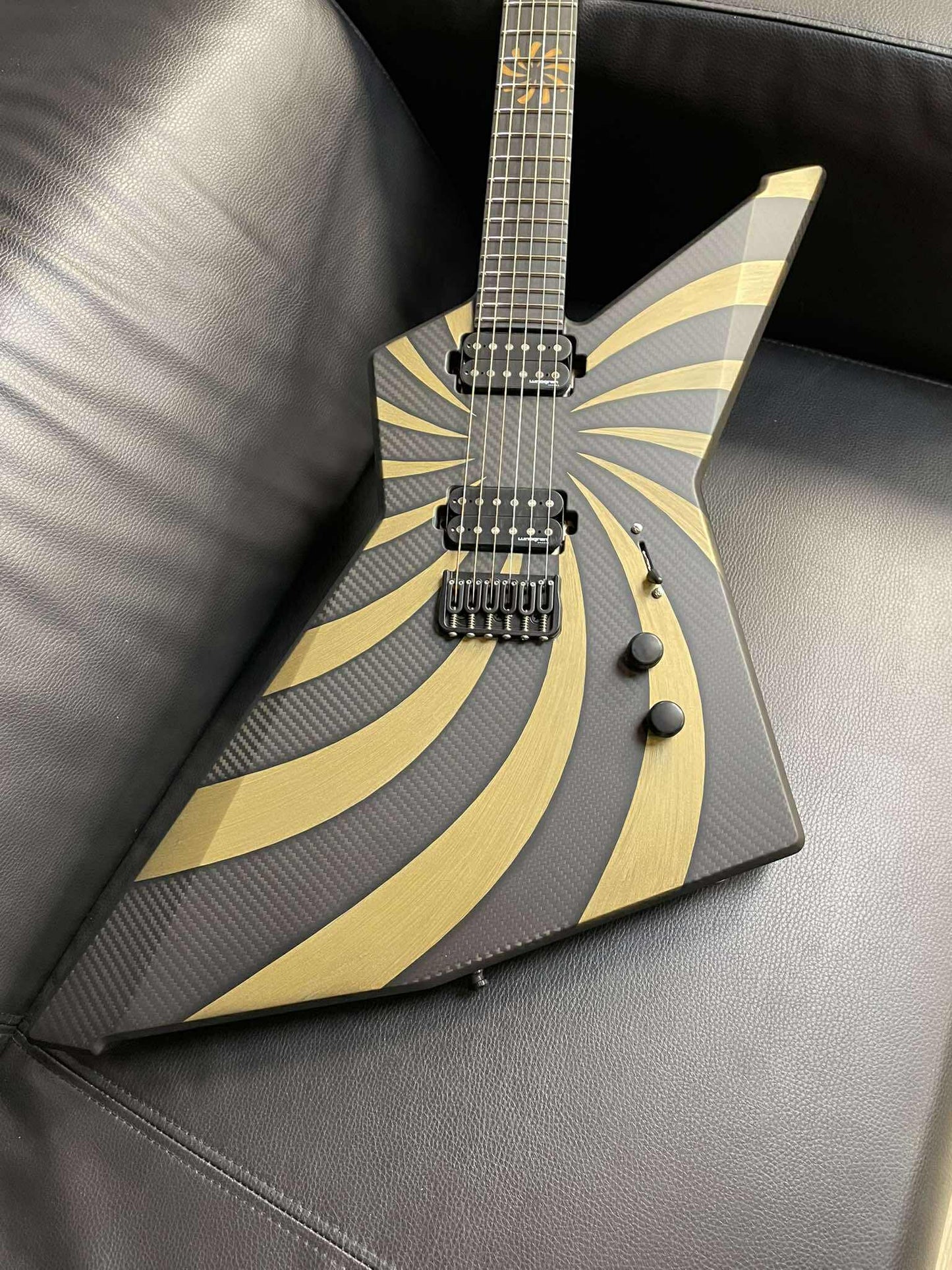 NEW Ruf Guitars Euler 6 2025 Satin Gold Sun Stripes Open Carbon