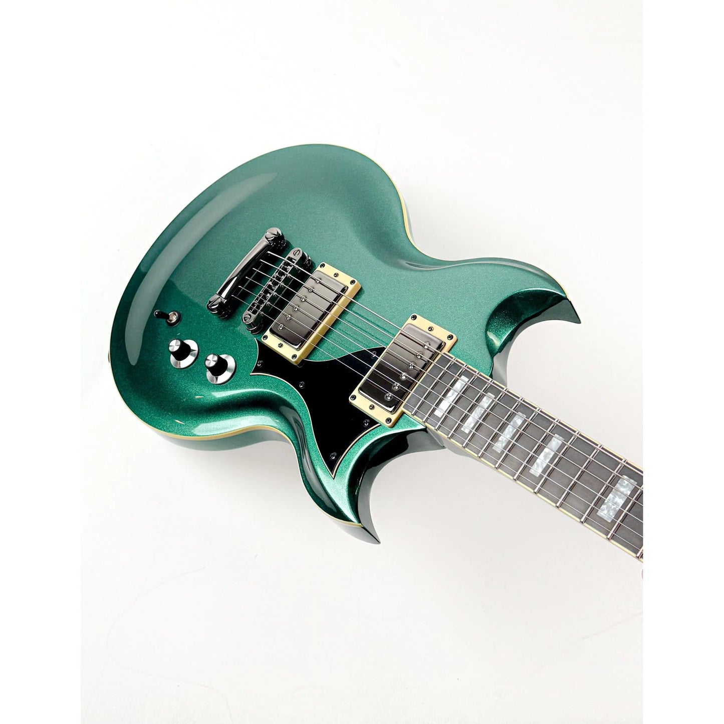 NEW Dunable DE Minotaur Dark Green Metallic