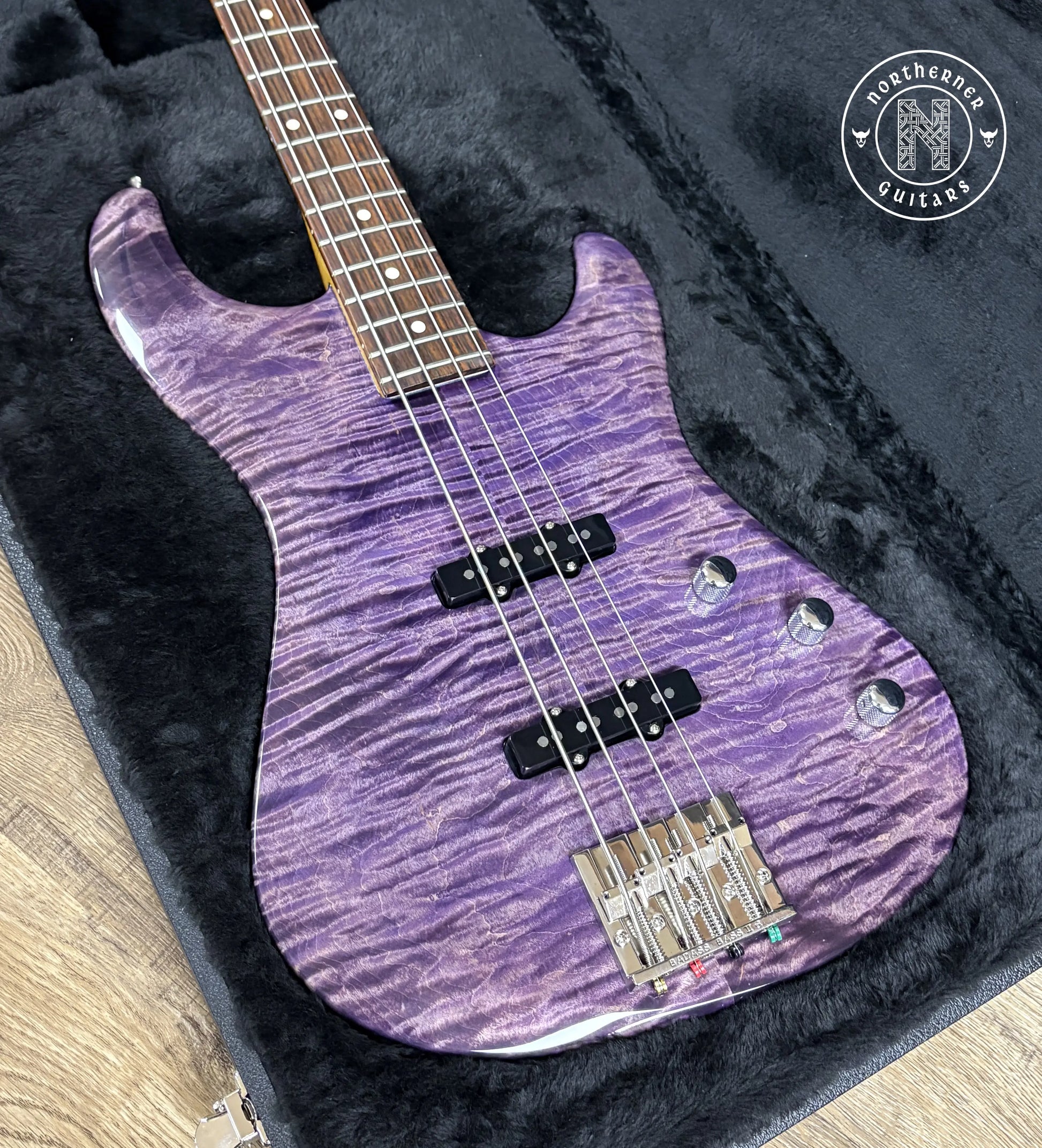 DEMO Knaggs Severn Bass 4 2025 Purple - Northerner Guitars