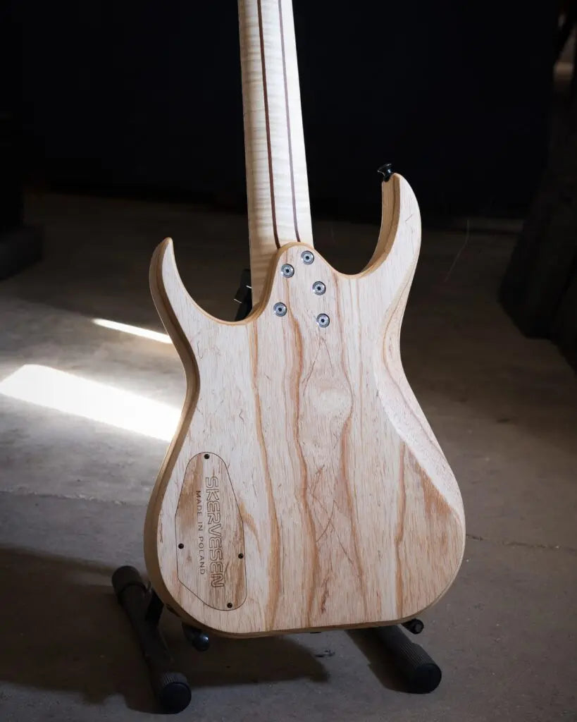 NEW Skervesen Raptor 7FF 2025 Poplar Burl "Nebula" - Northerner Guitars