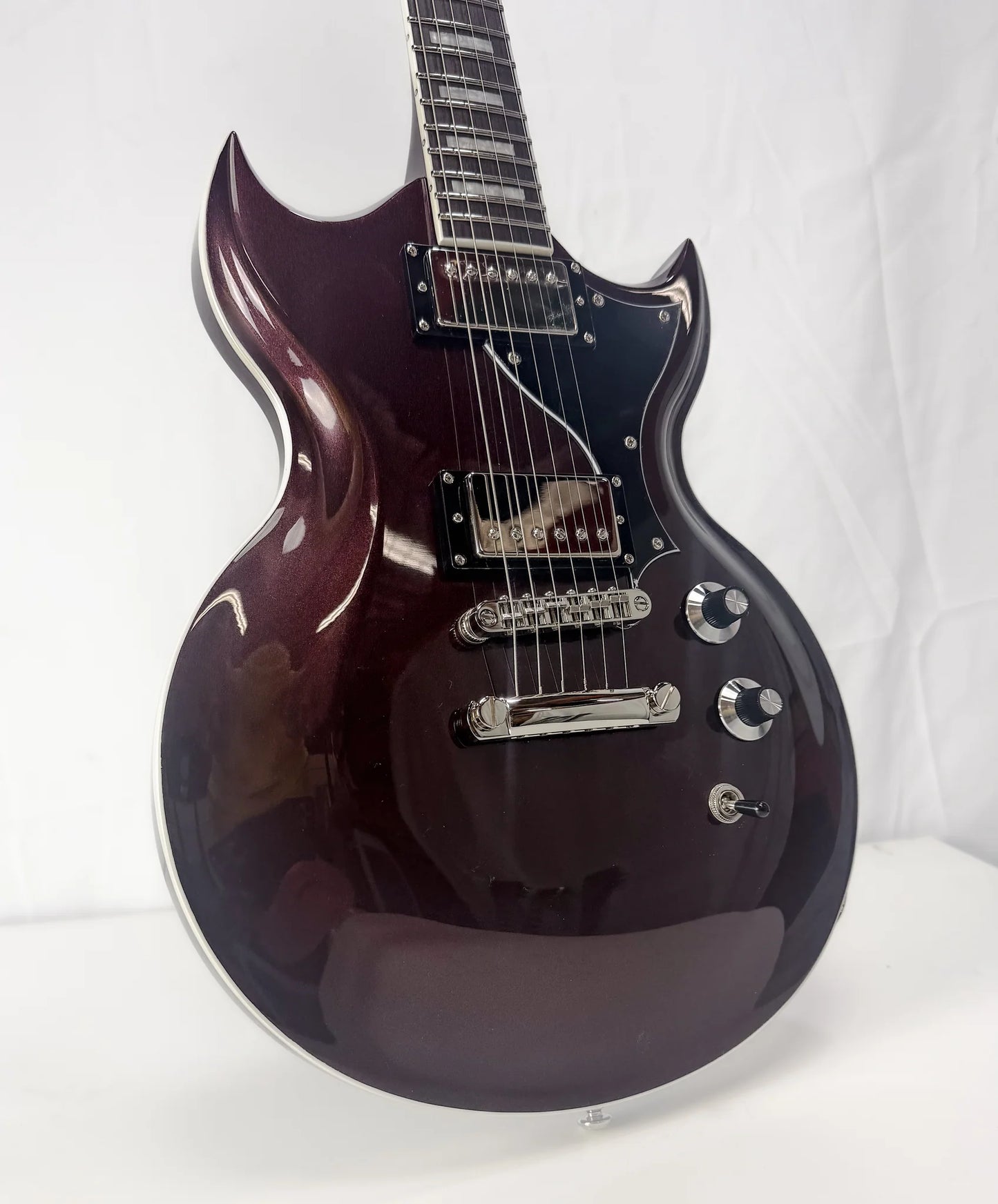 NEW Dunable DE Minotaur Oxblood Metallic