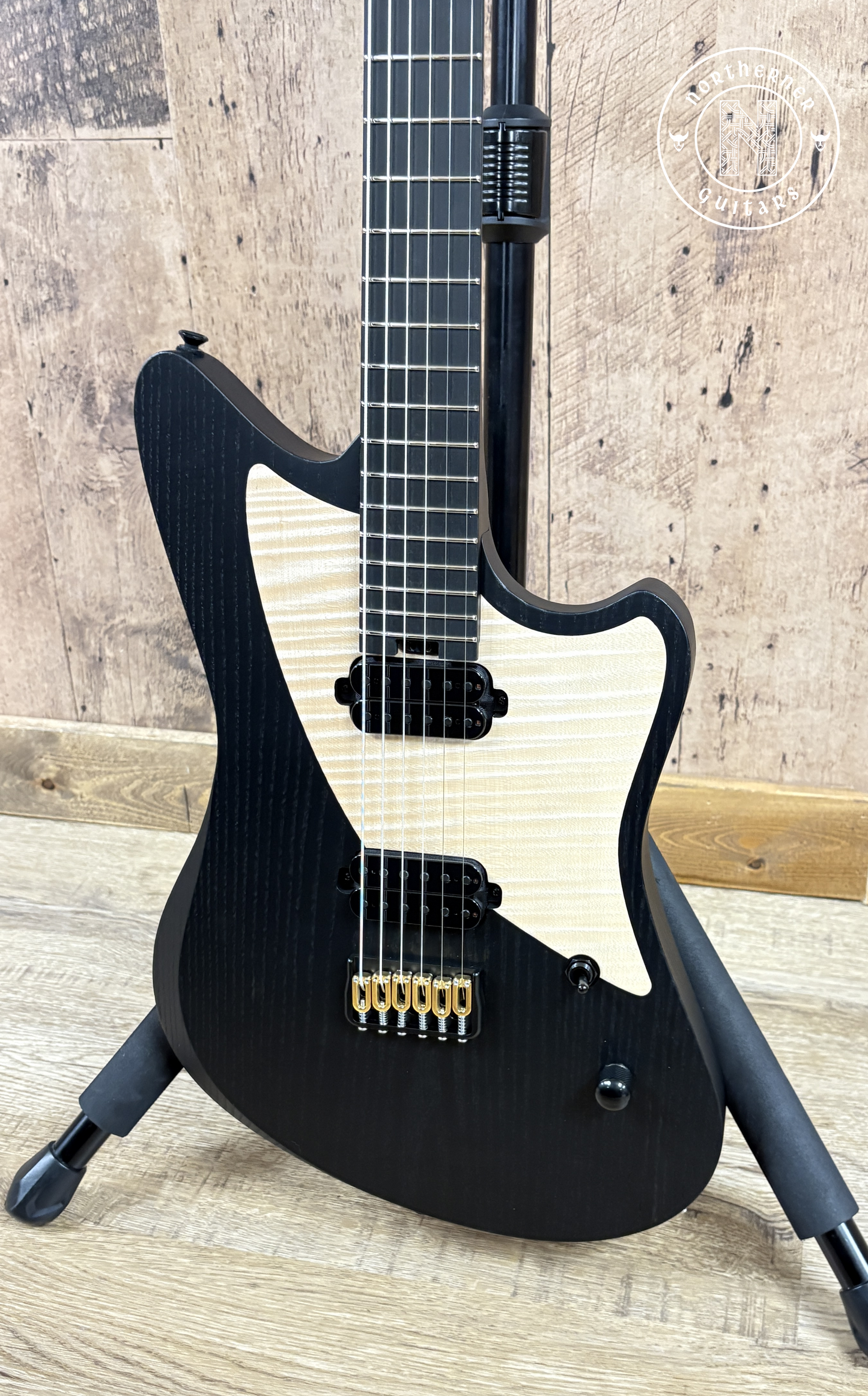 NEW Hapas Judge 627 w/ Recessed Flame Maple Pickguard