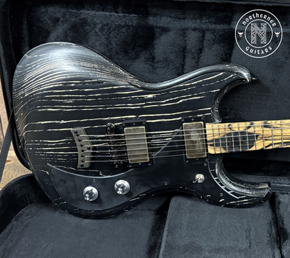 USED Dunable Gnarwhal 2024 Black / Creme Scarred Swamp Ash