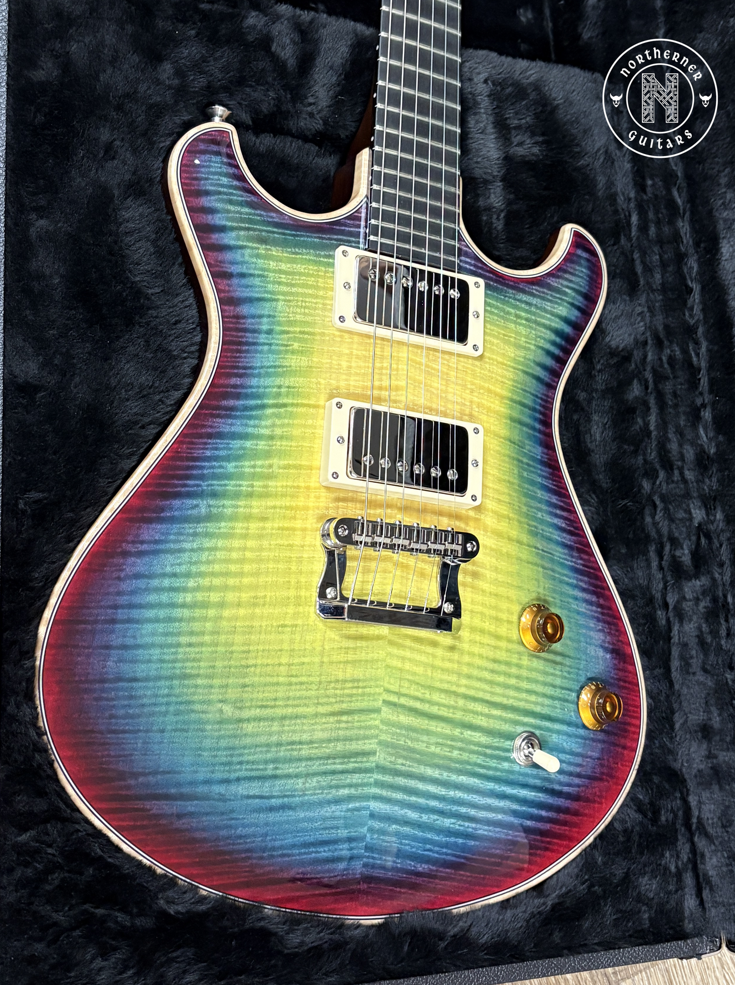 USED Knaggs Keya T1 2025 Northern Lights Burst
