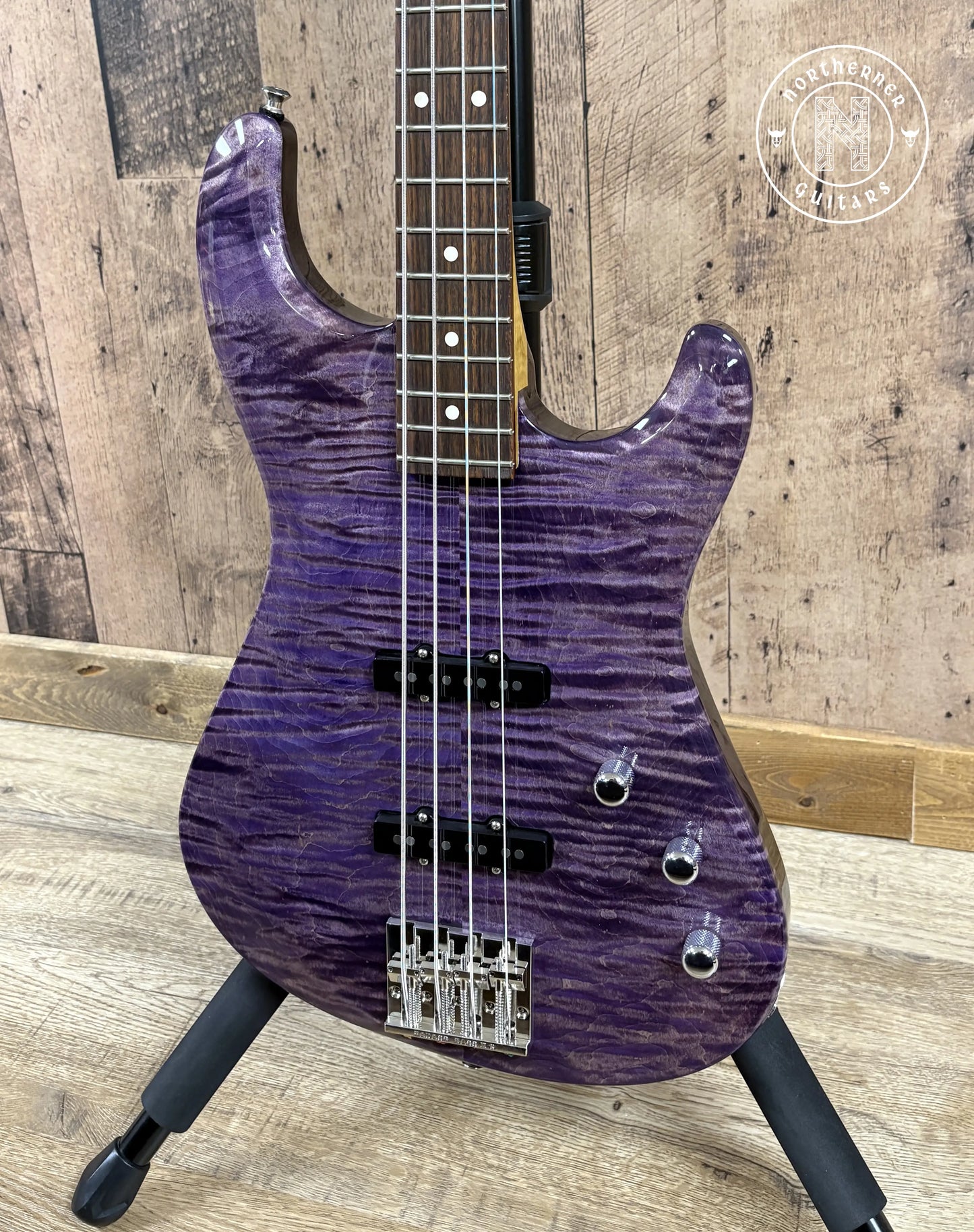 DEMO Knaggs Severn Bass 4 2025 Purple - Northerner Guitars