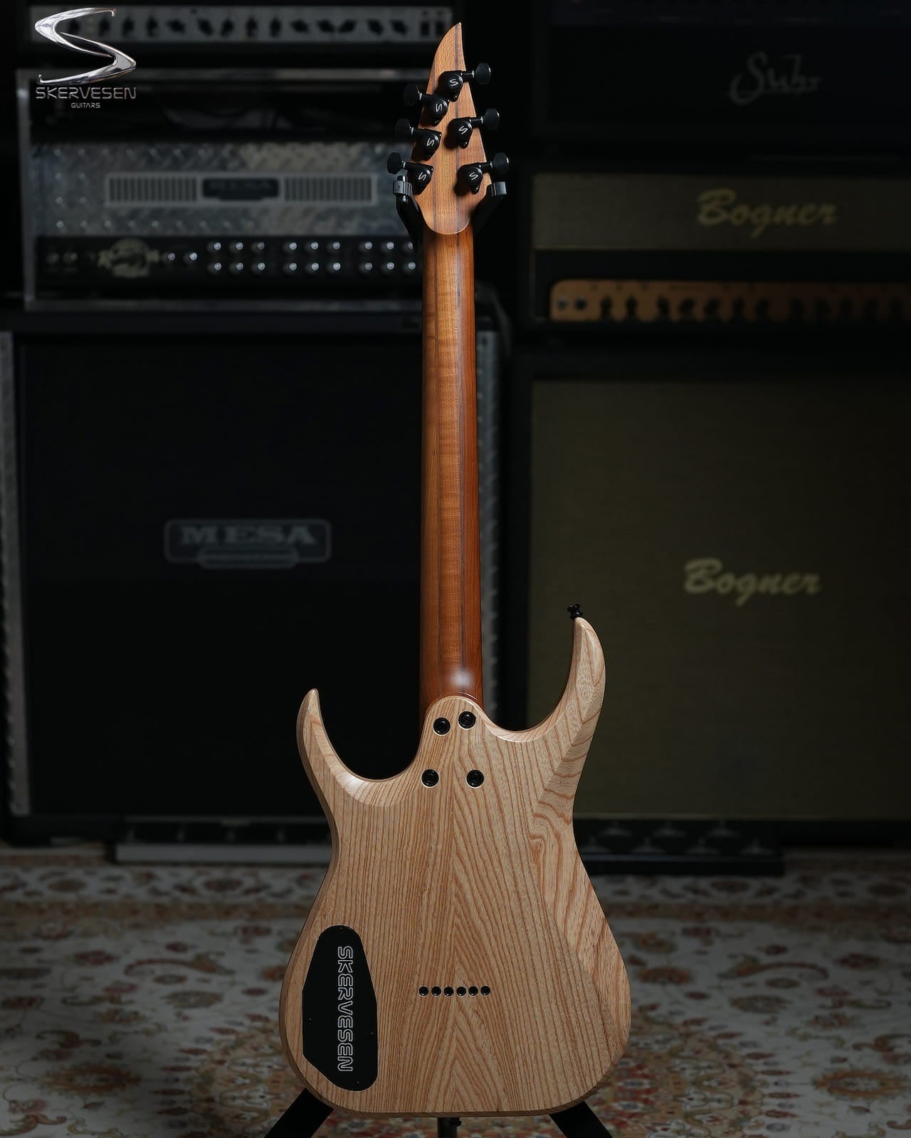 PRE-ORDER Skervesen Velociraptor 6 White Swamp Ash