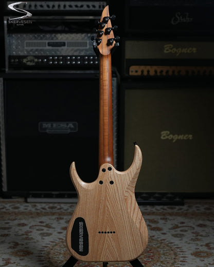 PRE-ORDER Skervesen Velociraptor 6 White Swamp Ash