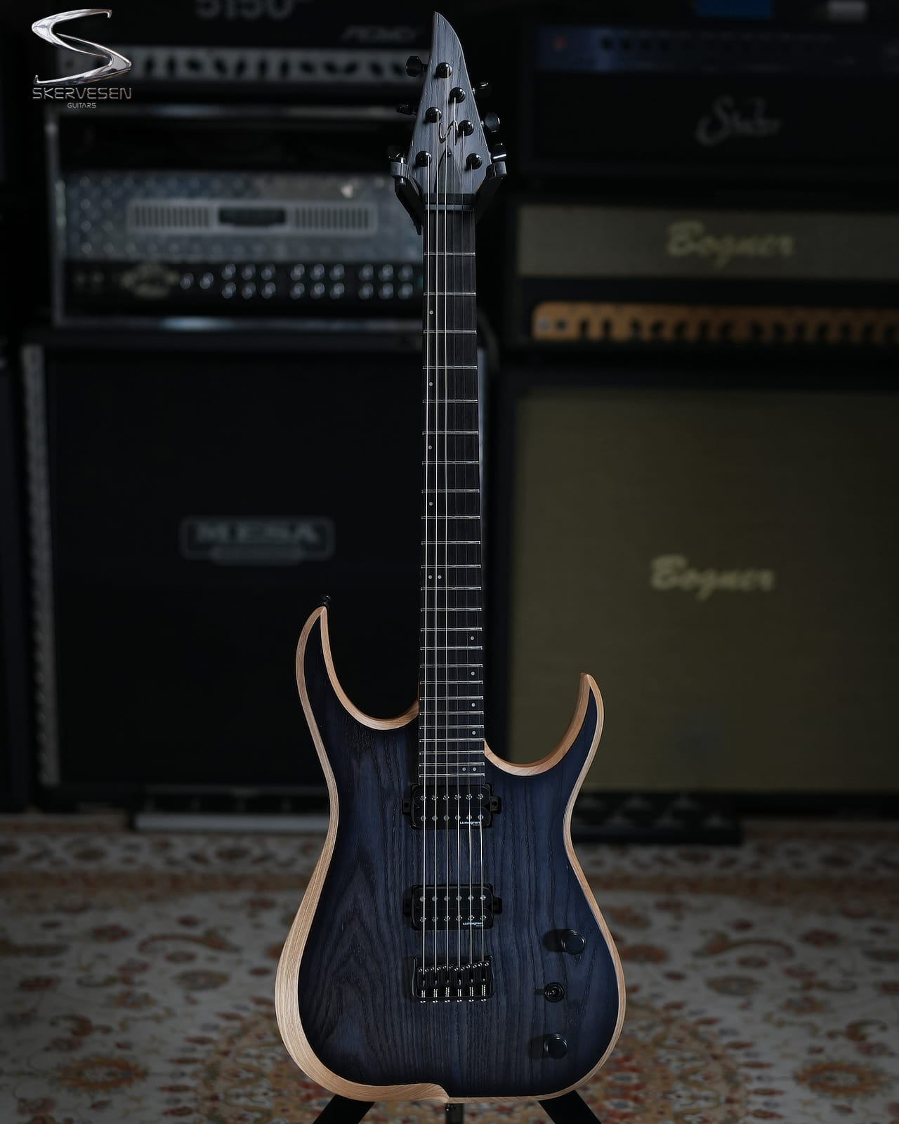PRE-ORDER Skervesen Velociraptor 6 Black Swamp Ash