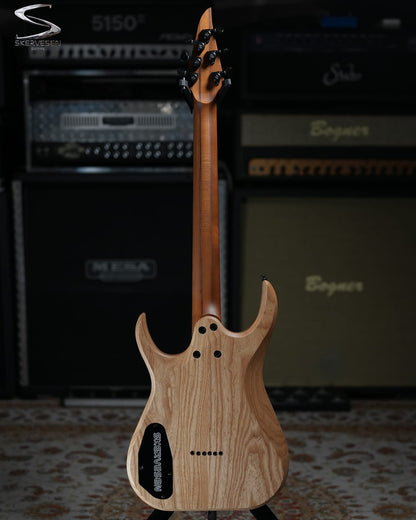 PRE-ORDER Skervesen Velociraptor 6 Black Swamp Ash